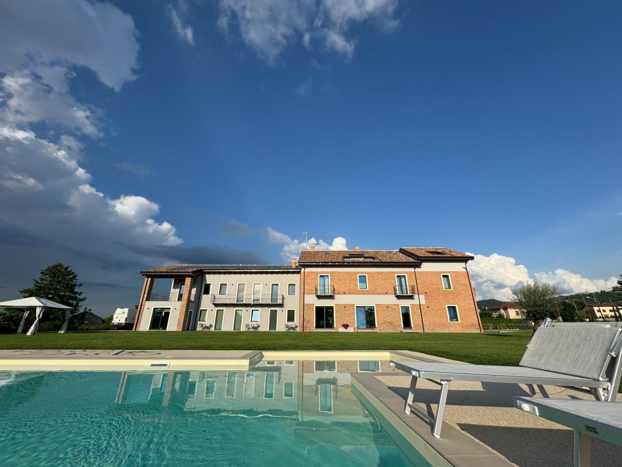 Casale Auriga - Oltrepo' Pavese Bed and Breakfast Codevilla Εξωτερικό φωτογραφία